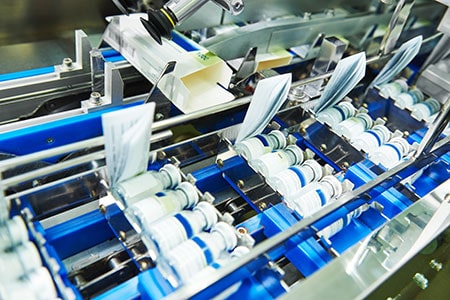 Pharmaceutical Bottle Packing Production Line Conveyer at Manufacture Pharmacy Factory